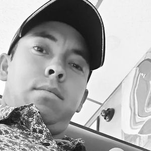 Meet your Posher, González